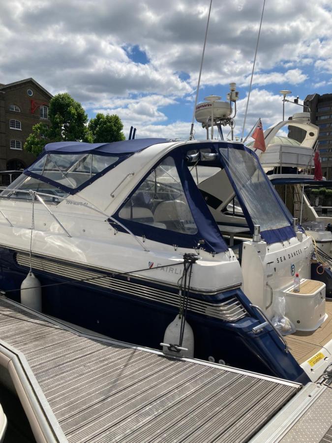 Entire Boat At St Katherine Docks 2 Available Select Using Room Options London Eksteriør billede